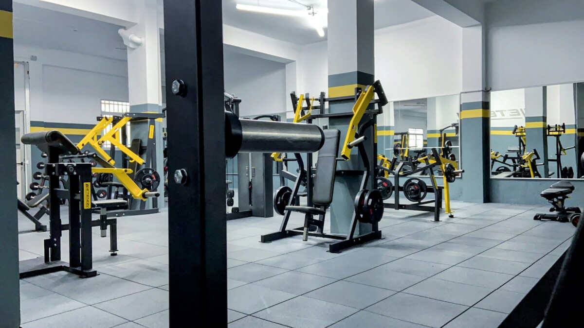 Effektive Trainingsmethoden mit dem Latzug: Ein Leitfaden für Anfänger und Fortgeschrittene